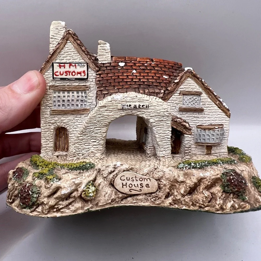 Peter‎ Tomlins Naturecrafts Memory Lane Cottages Custom House 1986 England